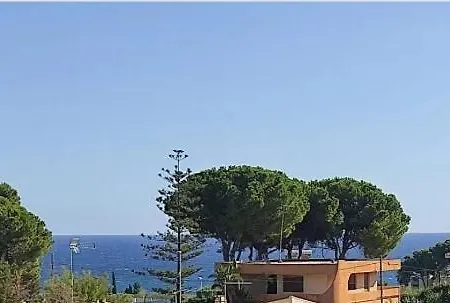 Bombana - Vicino Apartment *